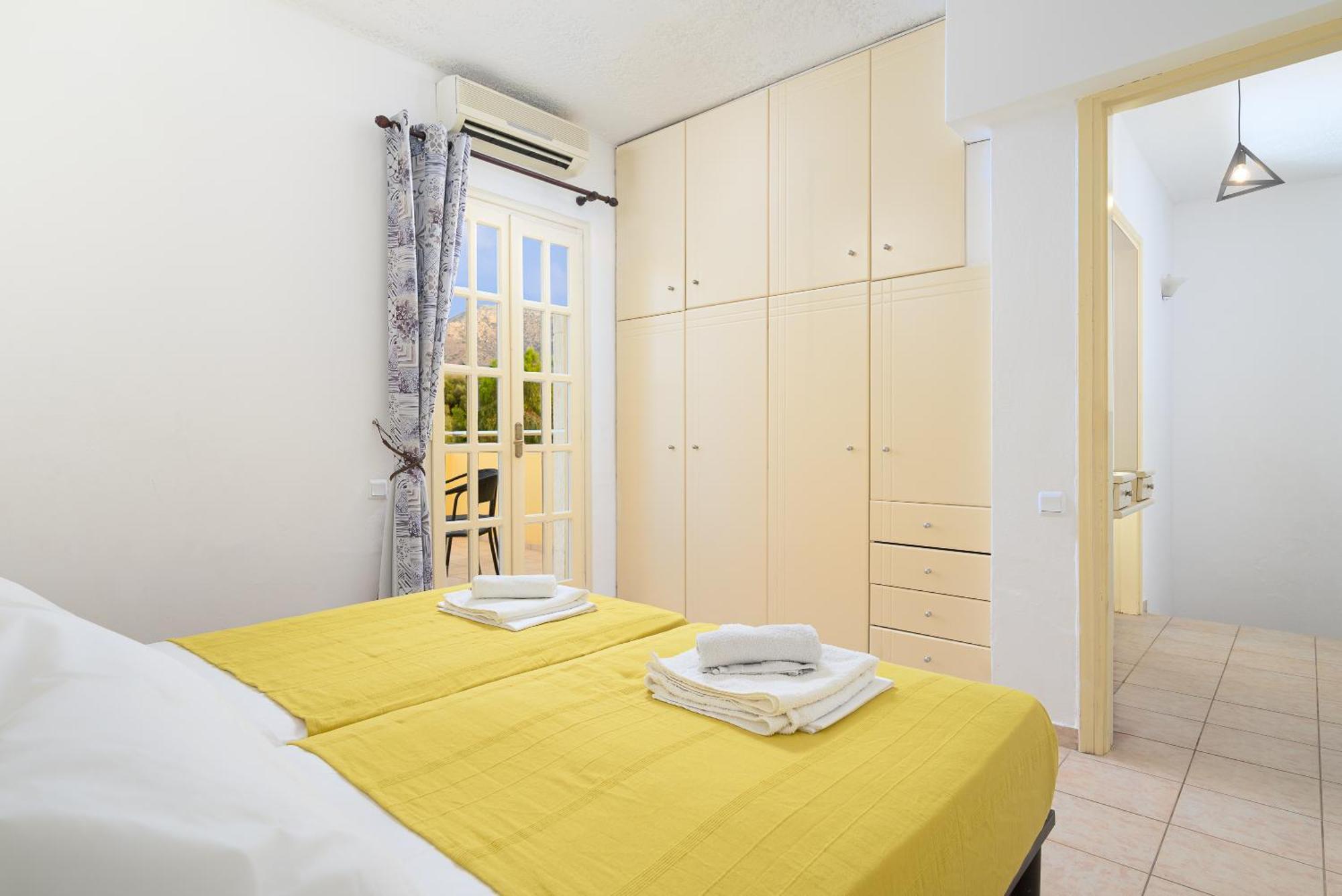 Renia'S Villas 헐소니소스 외부 사진
