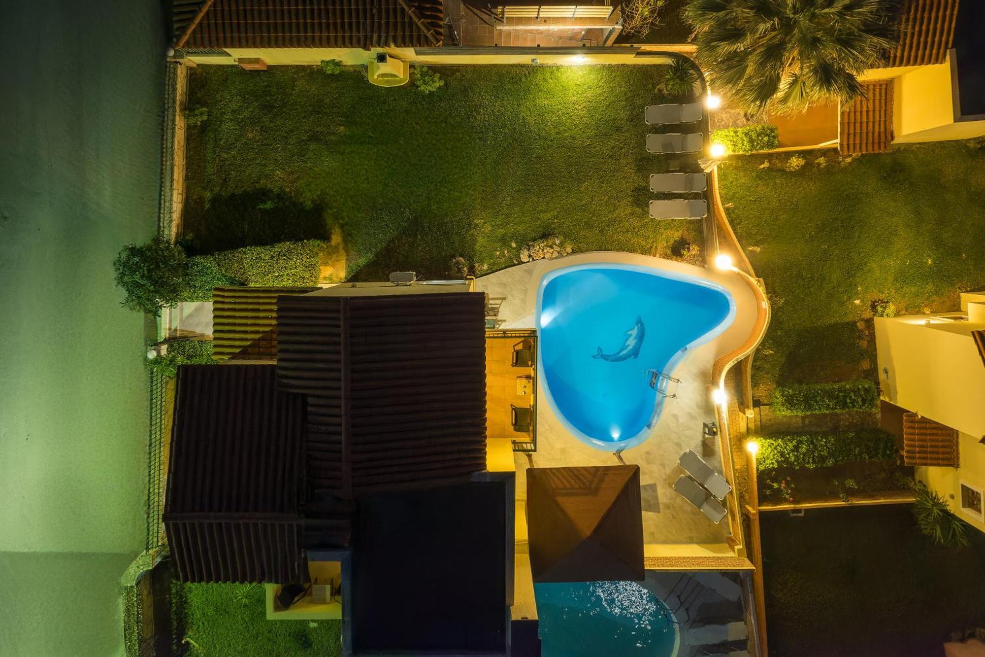 Renia'S Villas 헐소니소스 외부 사진