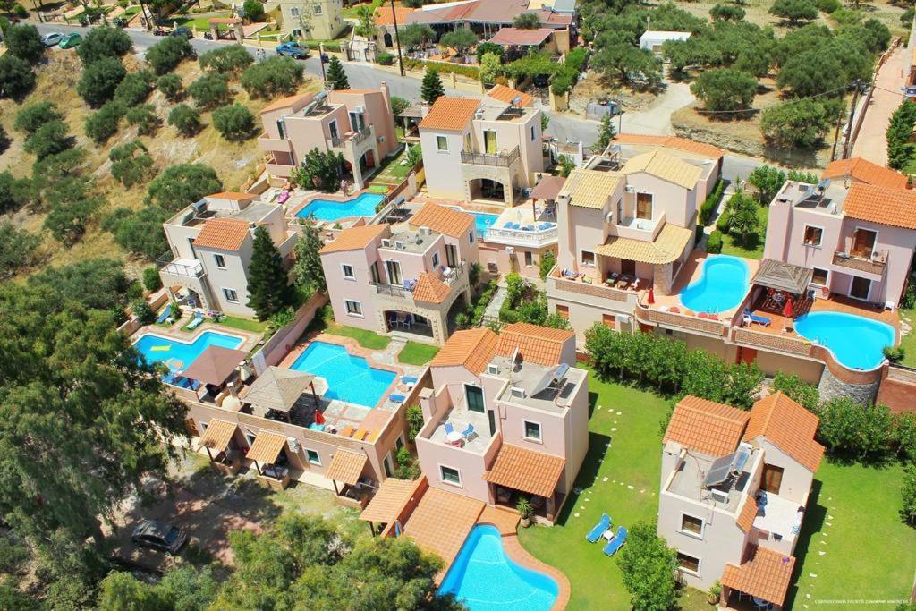 Renia'S Villas 헐소니소스 외부 사진
